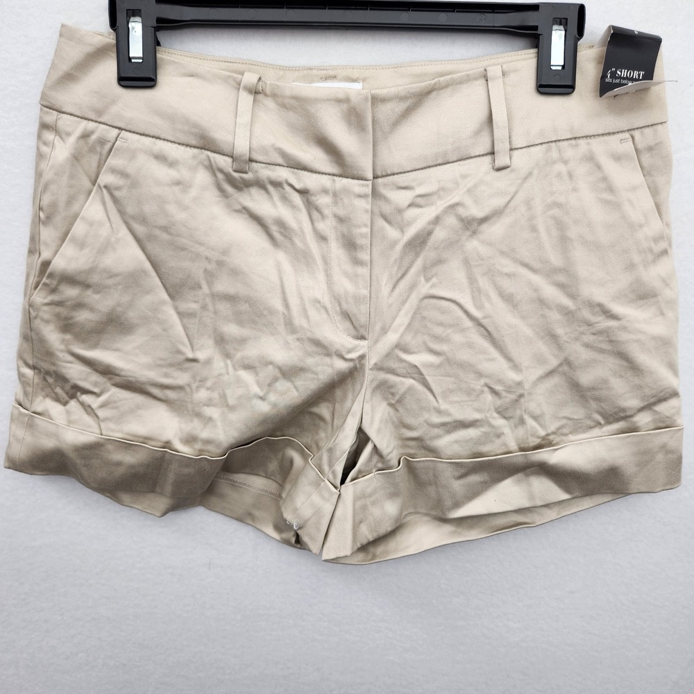 New York & Company Size 8 Womens Khaki Beige Cuffed Shorts Stretch Sateen NWT